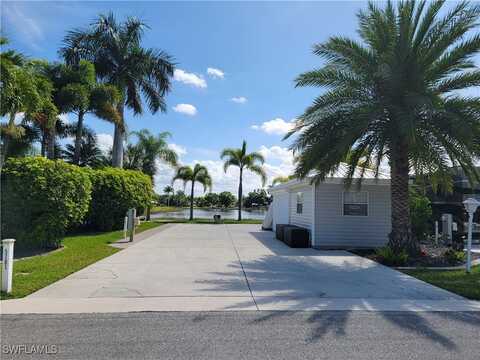 5701 Cypresswoods Resort Drive, Fort Myers, FL 33905