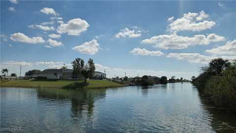 2304 NE 13th Avenue, Cape Coral, FL 33909