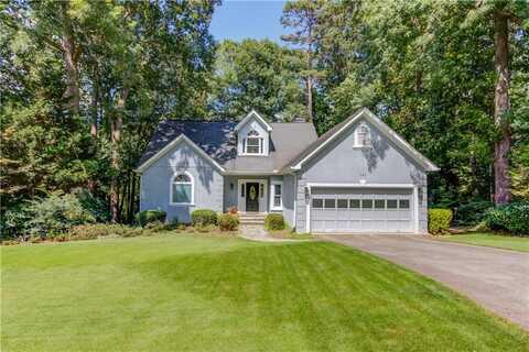 141 Saint Martin Drive, Suwanee, GA 30024