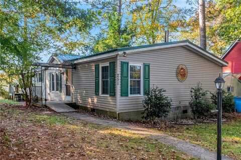 251 Weavers Lake Front Road, Jackson, GA 30233