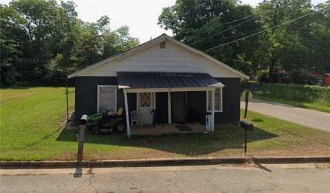 904 Ash Street NE, Dawson, GA 39842