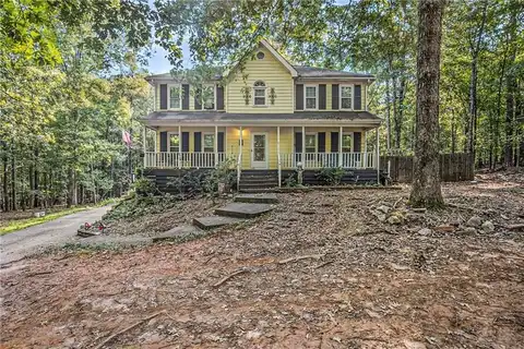 145 Hampton Woods Drive, Fayetteville, GA 30215