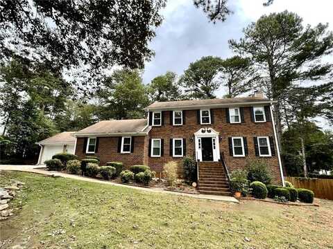 2886 Highland Park Drive, Stone Mountain, GA 30087