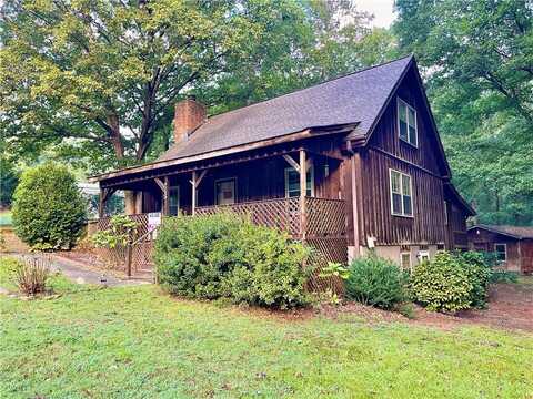 215 Beech Creek, Winder, GA 30680