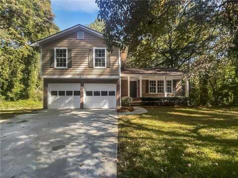 2988 Woodrow Manor, Lithonia, GA 30038