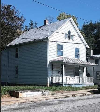 414 W LIBERTY ST, CHARLES TOWN, WV 25414