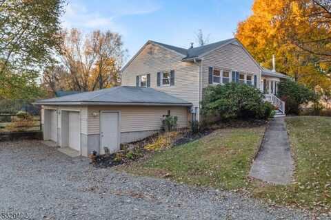 35 Pleasant Hill Rd, Chester, NJ 07876