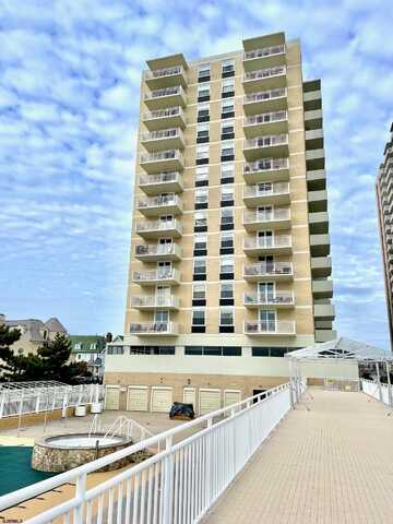 101 S Plaza Place, Atlantic City, NJ 08401