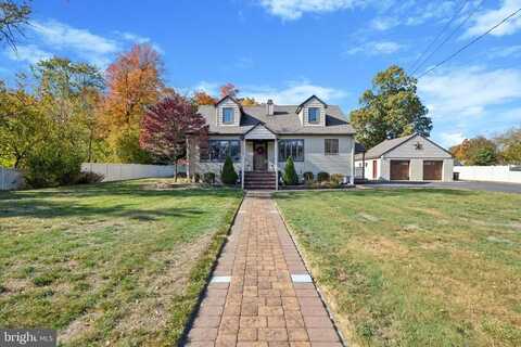 110 DELAWARE AVENUE, HAINESPORT, NJ 08036