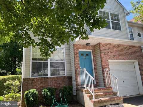 19 FOUNTAYNE COURT, PRINCETON, NJ 08540