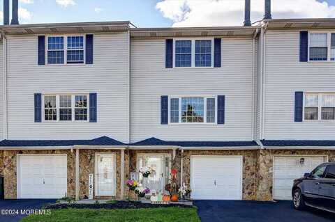 9 Dutch Lane, Hazlet, NJ 07730