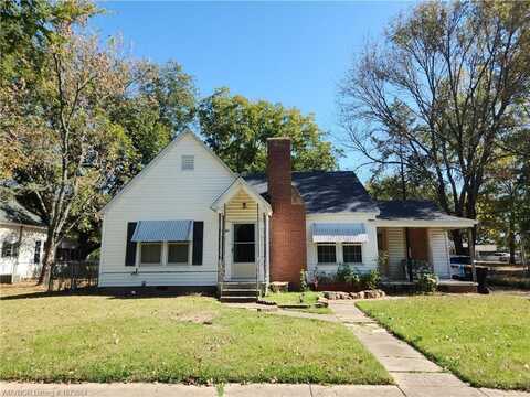 122 N Logan ST, Charleston, AR 72933