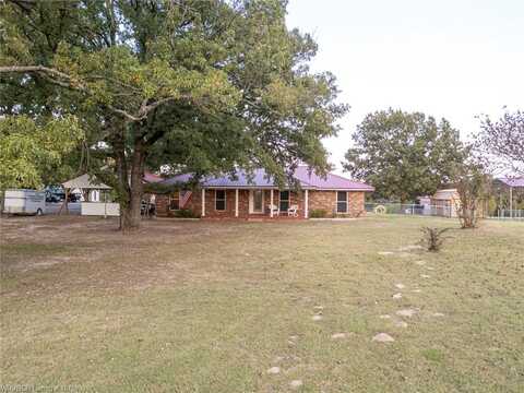 17532 Lock and Dam RD, Spiro, OK 74959