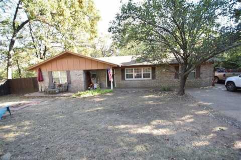 3018 Bluff Drive PL, Sallisaw, OK 74955