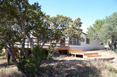 42 Barelas Road, Tajique, NM 87016