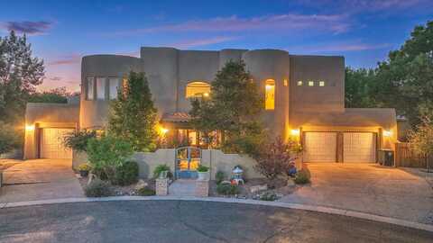 2705 RINCON DEL RIO Court NW, Albuquerque, NM 87107