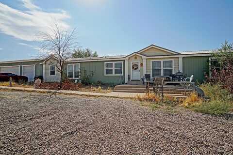 570 MEADOWLAKE Road, Los Lunas, NM 87031