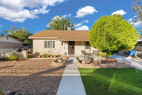 473 59TH Street NW, Albuquerque, NM 87105