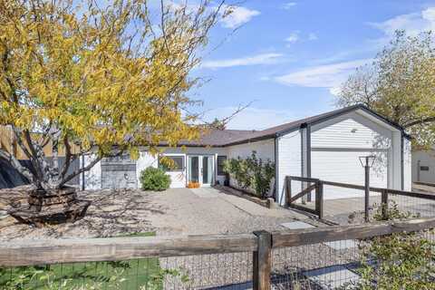 790 Rodeo Loop SE, Rio Rancho, NM 87124