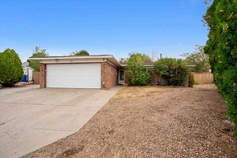 748 CHELWOOD PARK Boulevard NE, Albuquerque, NM 87123