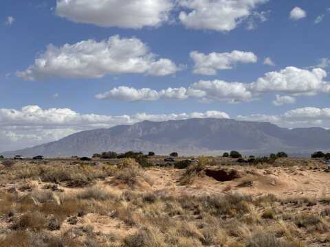 Lot 30 Block 13 Volcano Cliffs, Albuquerque, NM 87120