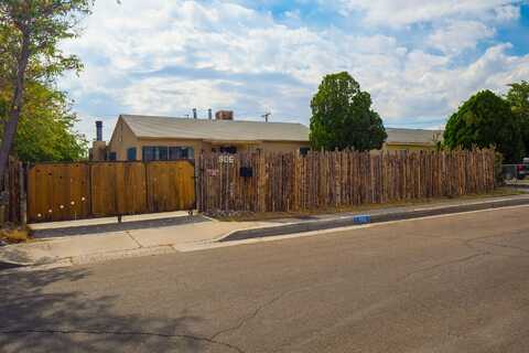 906 PALO DURO Avenue NW, Albuquerque, NM 87107