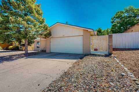 2520 Landman Drive NE, Albuquerque, NM 87112