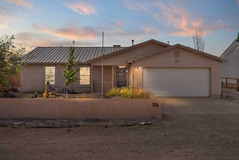 33 2nd Street NE, Rio Rancho, NM 87124