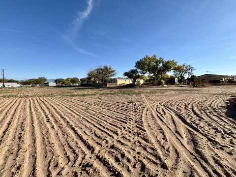 3078 HIGHWAY 47, Los Lunas, NM 87031