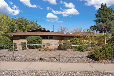 5519 FORDHAM Drive NW, Albuquerque, NM 87114