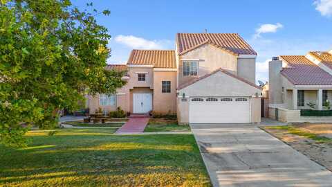 3725 Chalone Drive, Palmdale, CA 93550