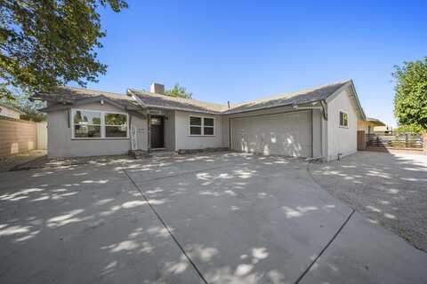 38621 Glenraven Avenue, Palmdale, CA 93550