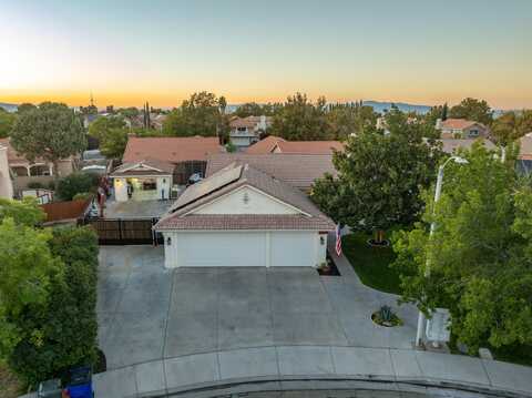 44231 Agave Circle, Lancaster, CA 93536