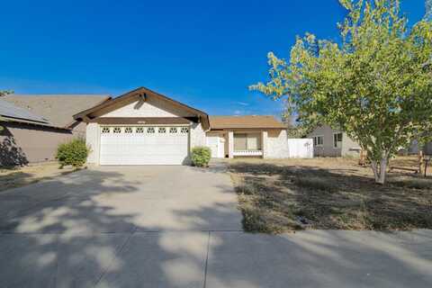 44736 Benald Street, Lancaster, CA 93535