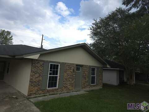 8719 MONTCLAIR ST, Denham Springs, LA 70726