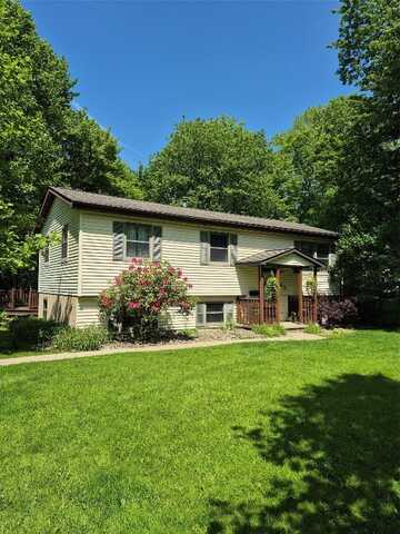 43 UMBURN Drive, Albion, PA 16401