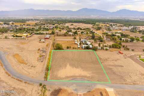 17 Triple Crown Road, Anthony, NM 88021