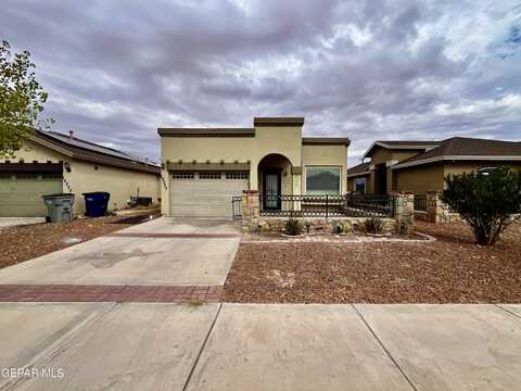 12777 Tre Maximiliano Avenue, El Paso, TX 79938