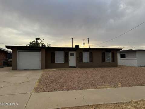 10536 GOODMAN Street, El Paso, TX 79924