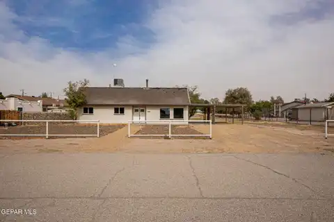 12313 Niccolite Drive, Clint, TX 79836