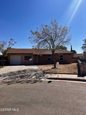 5740 MACKEREL Lane, El Paso, TX 79924