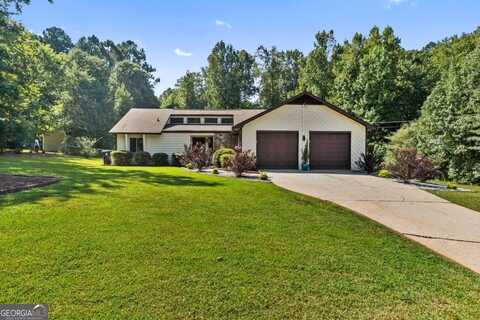 195 Pine Trail, Fayetteville, GA 30214