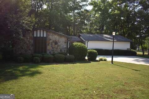 776 Sugar Creek, Conyers, GA 30094