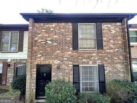 727 Garden View, Stone Mountain, GA 30083