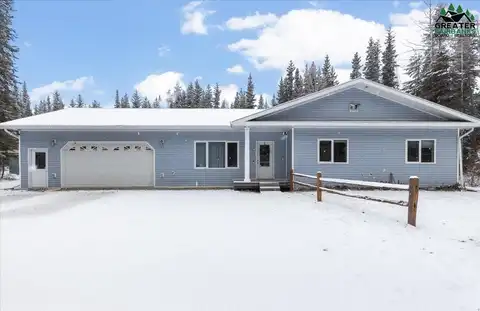 2871 BEAR AVENUE, North Pole, AK 99705