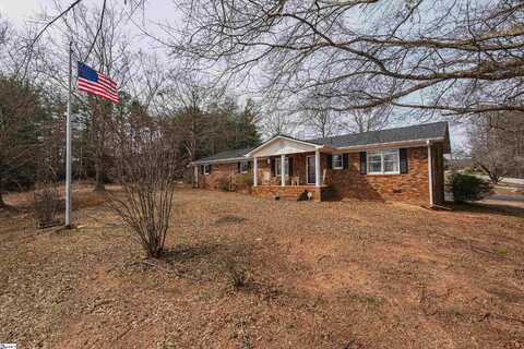 500 W Rutherford Street, Landrum, SC 29356