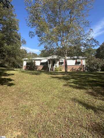 397 Berry Road, Pelzer, SC 29669