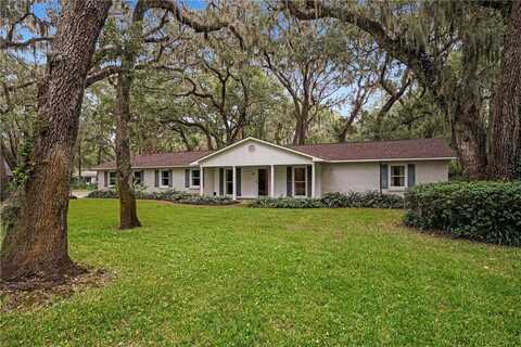 149 St Clair Drive, Saint Simons Island, GA 31522