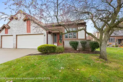 6727 Spring Tree Lane, Lansing, MI 48917