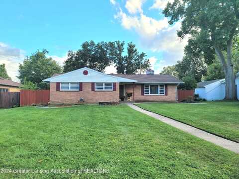 2813 S Cambridge Road, Lansing, MI 48911